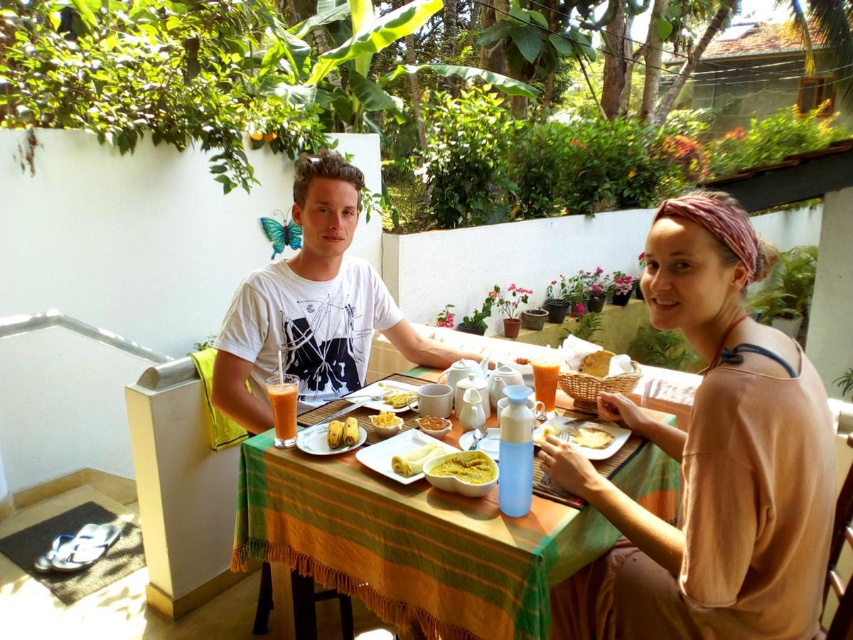 אונה ואטונה Sleepy Head Guesthouse מראה חיצוני תמונה